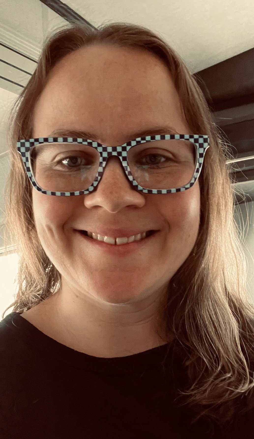 Destinee, Virtual Office Assistant